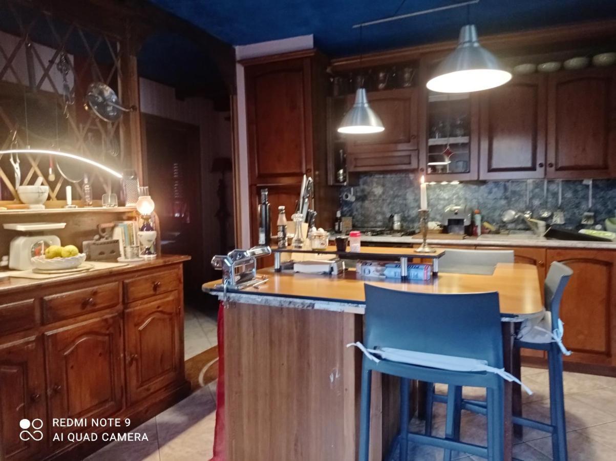 Comfortable Apartment With Panoramic View 65 M² Shared Pool Challand Saint Victor Esterno foto